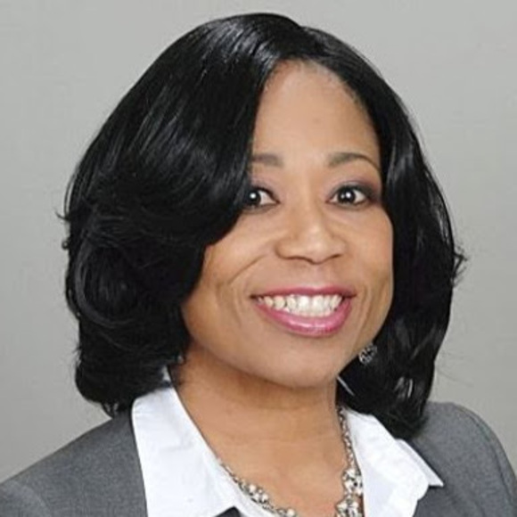 Meet your Posher, Tracy - Picture 1 of 1